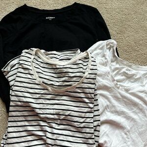 Maternity long sleeve tees